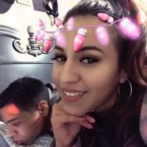 Meet your Posher, Flor